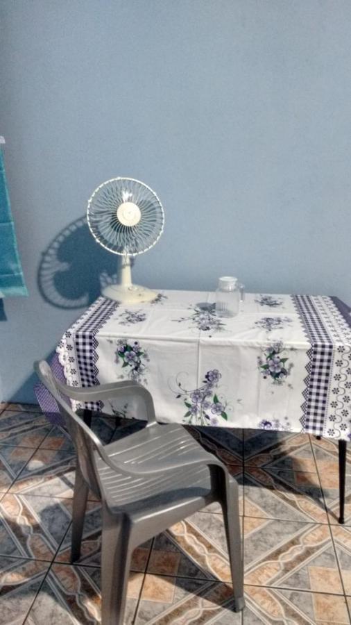 Quarto Familiar, Aeroporto 과룰류스 외부 사진